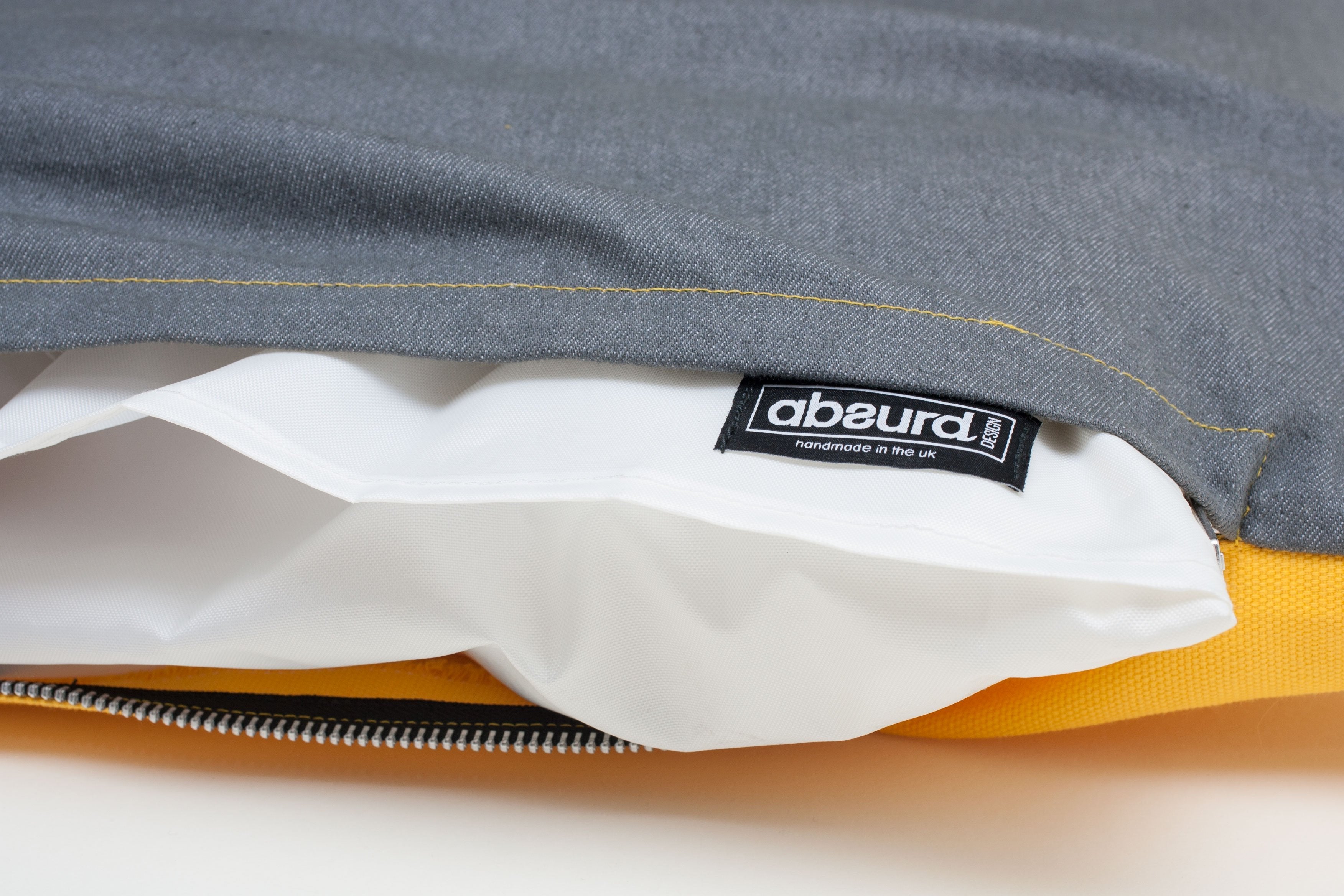 Waterproof Dog Bed Liners - Absurd Design