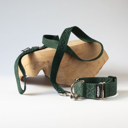 Chic Martingale and Lead Set: Green